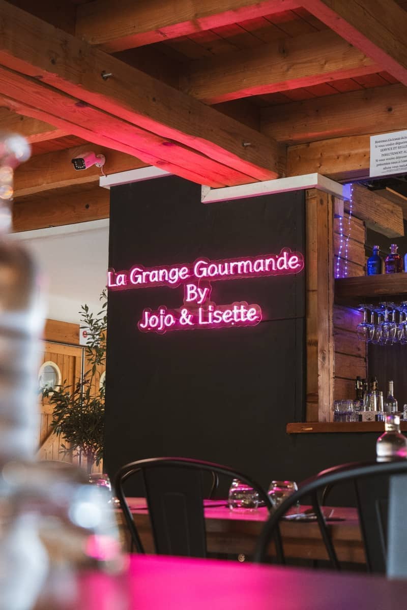 Enseigne néon La Grange Gourmande